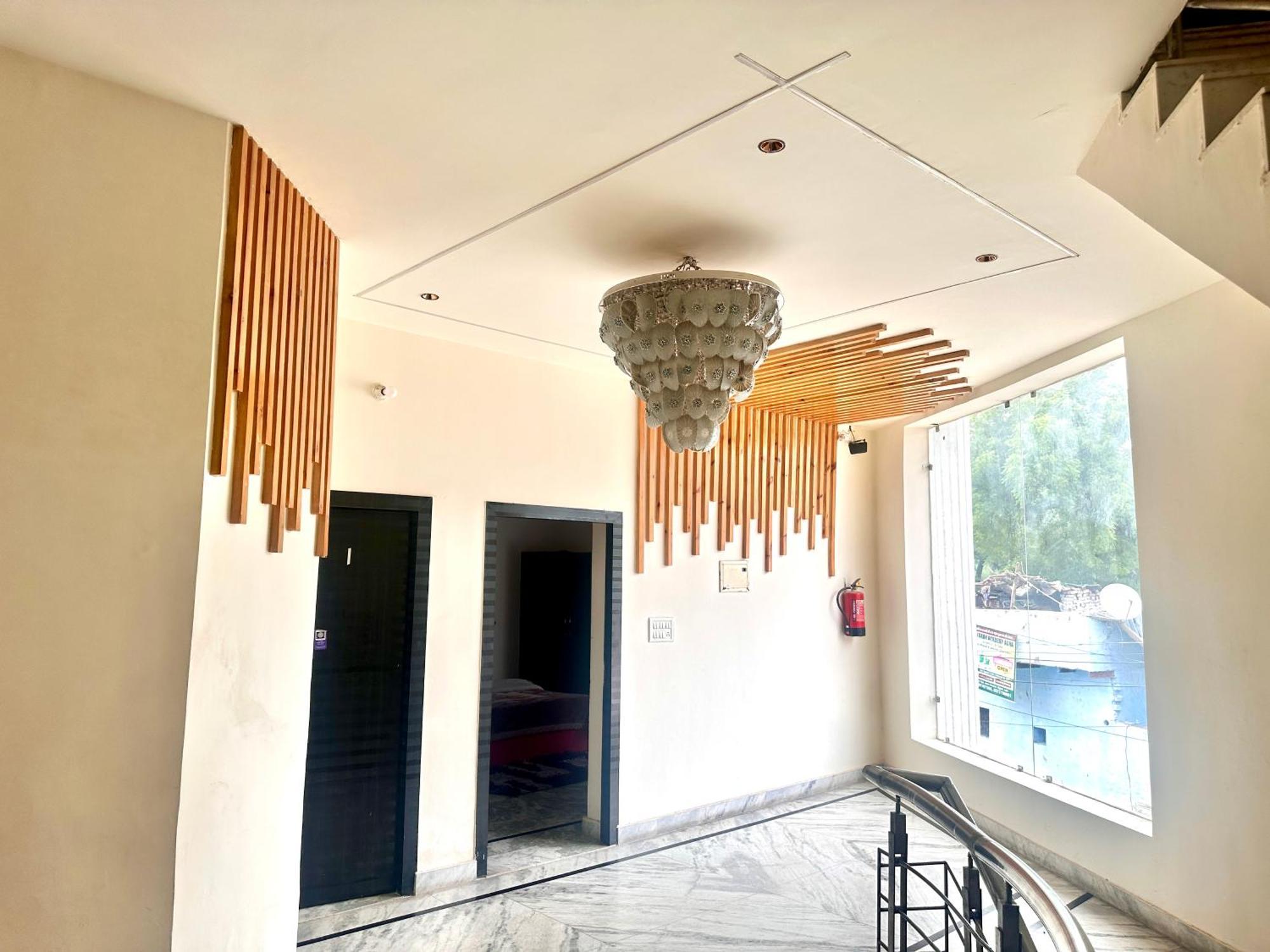 Taj Castle A Boutique Homestay Agra  Exteriör bild
