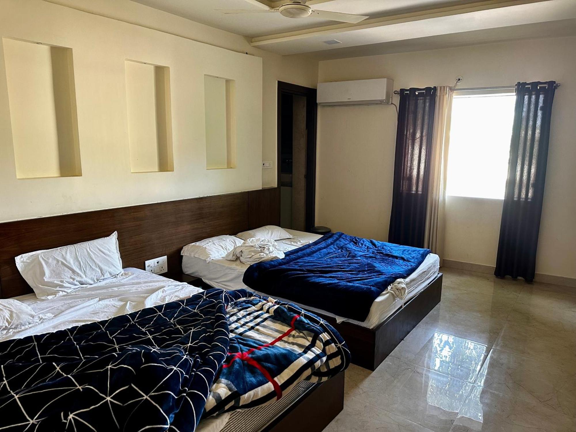 Taj Castle A Boutique Homestay Agra  Exteriör bild