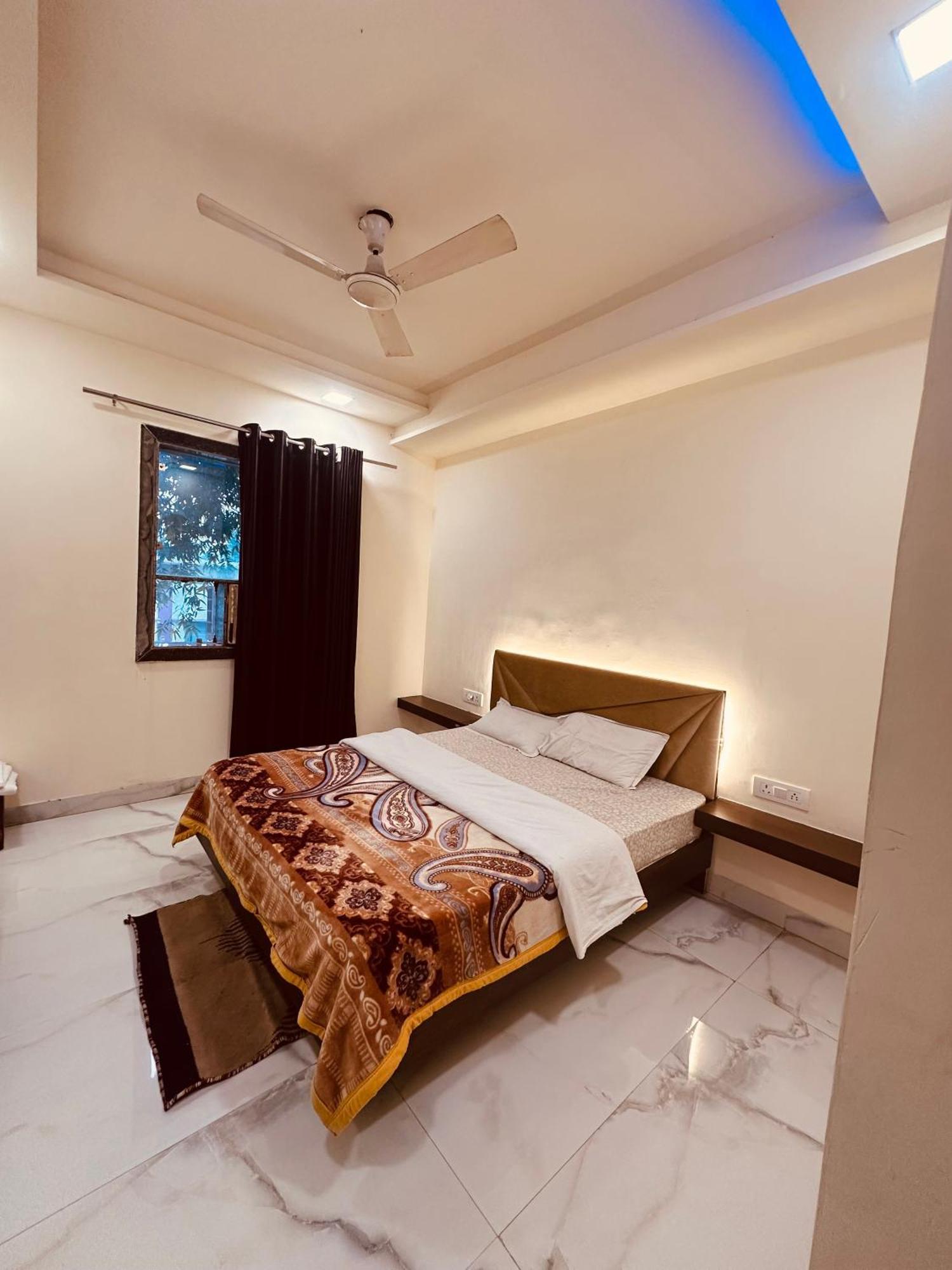Taj Castle A Boutique Homestay Agra  Exteriör bild
